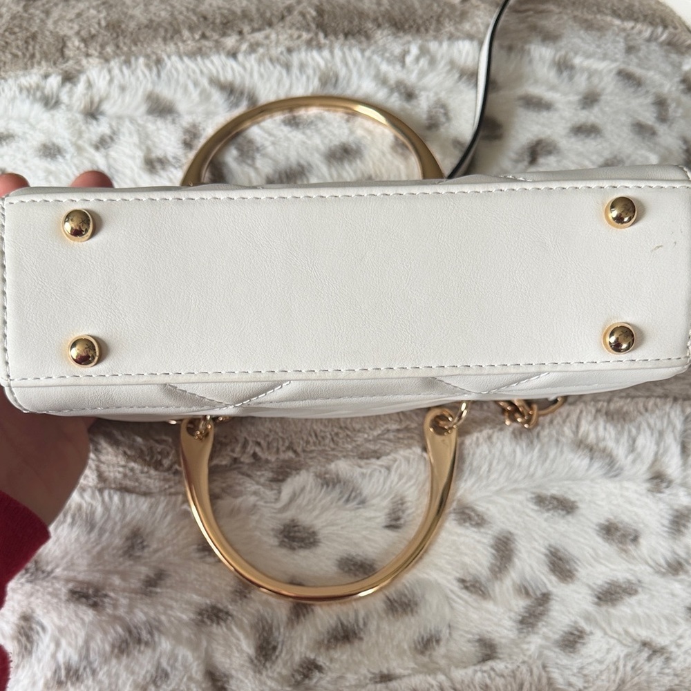 White Quilted Handbag with Gold Accents - Picture 3 of 4
